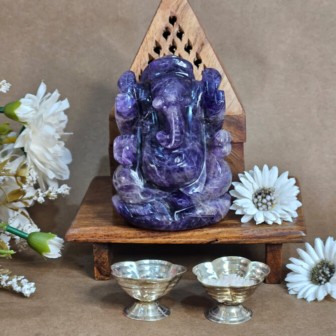 Amethyst Ganesha Idol / Murti - Peace & Spiritual Growth