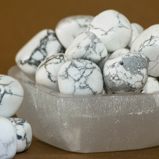 Howlite Tumble Stones