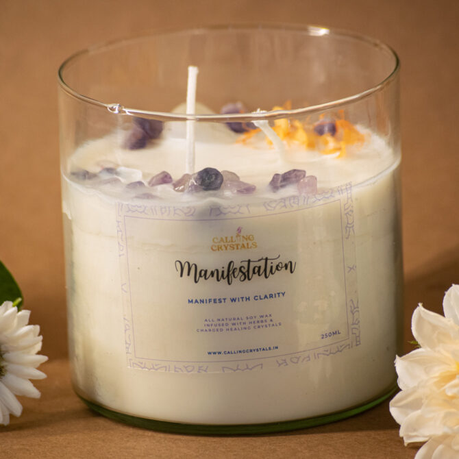 Manifest with Clarity - Herbs & Crystal Infused Candle