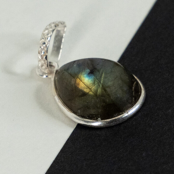 Labradorite Drop Shape Silver Pendant