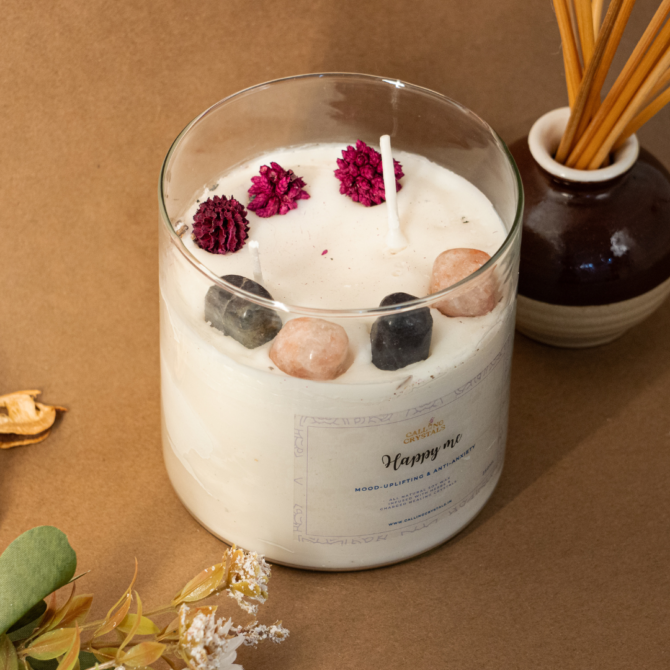 Happy Me - Herbs & Crystal Infused Candle