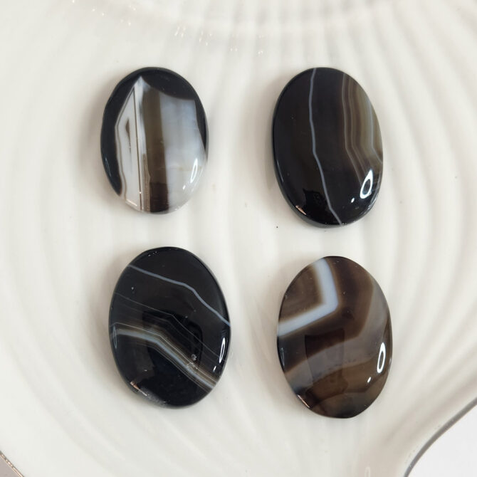 Suleimani Oval Stone - Protection & Good Fortune