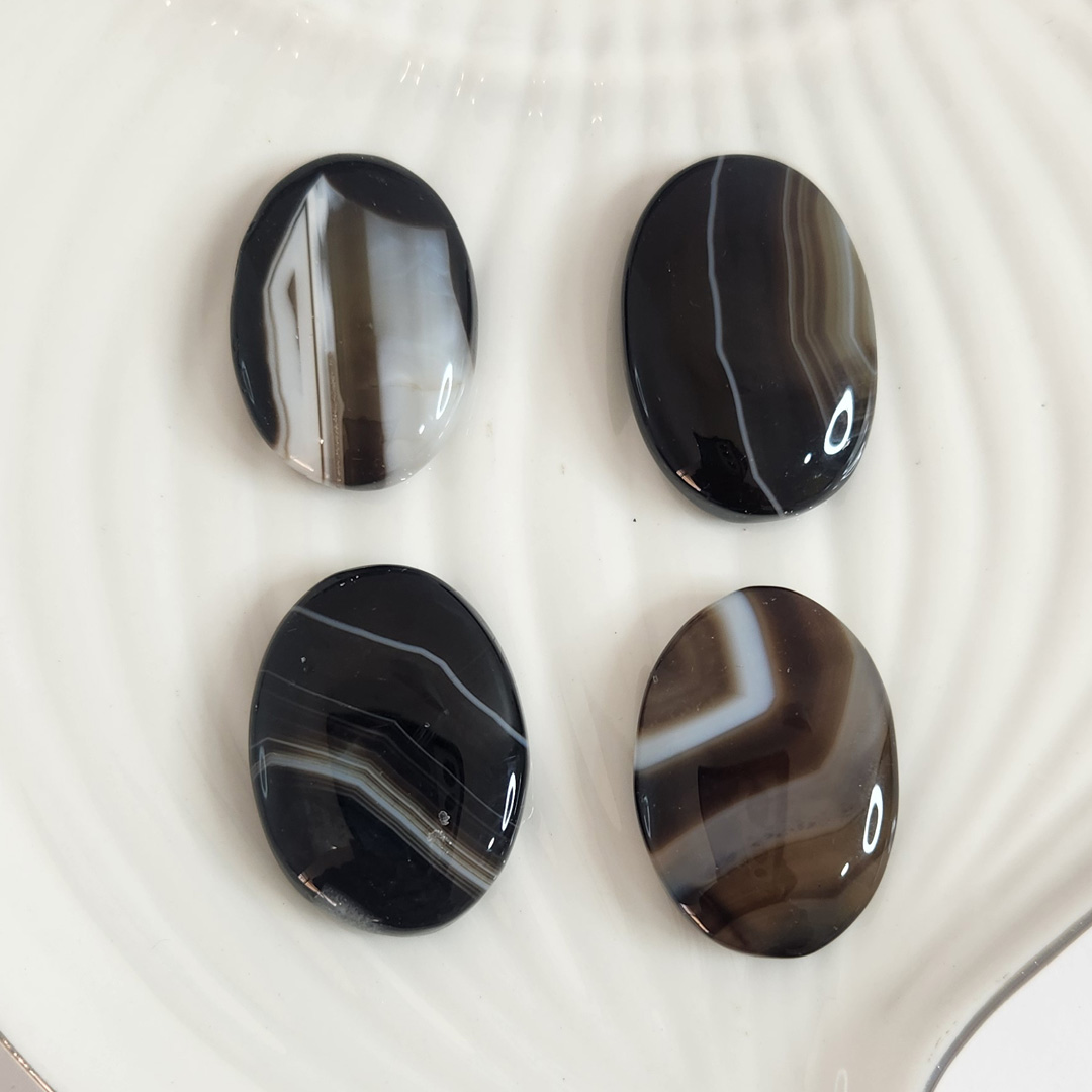Suleimani Oval Stone - Protection & Good Fortune