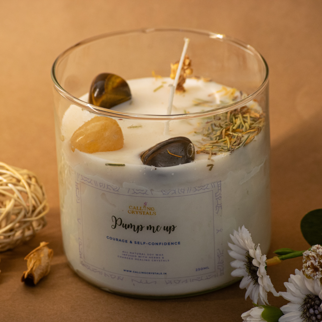 Pump me up - Herbs & Crystal Infused Candle